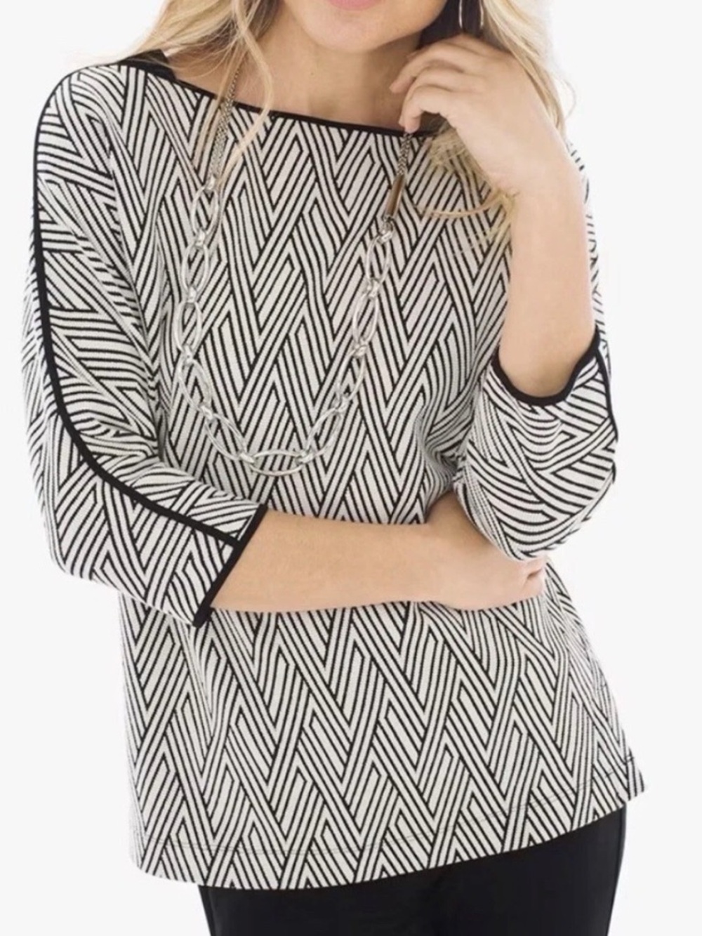 Chico’s Diamond Jacquard Tipped Blouse Size L
